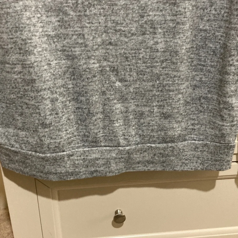 Charlotte Russe Heather Gray Sweatshirt Top Size S - Picture 4 of 6